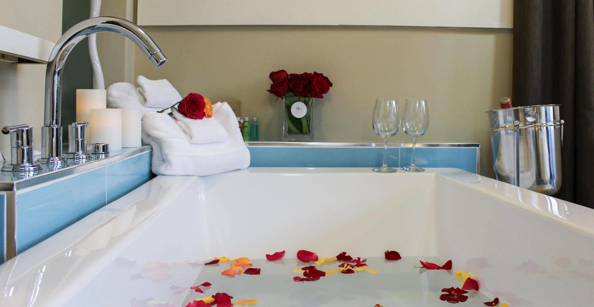 St James Gate By Bower Boutique Hotels Moncton Eksteriør billede